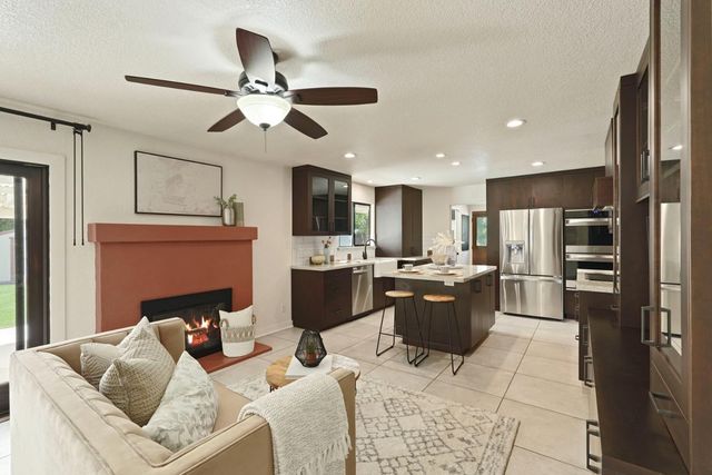 925 Constitution Way, Tracy, CA 95376