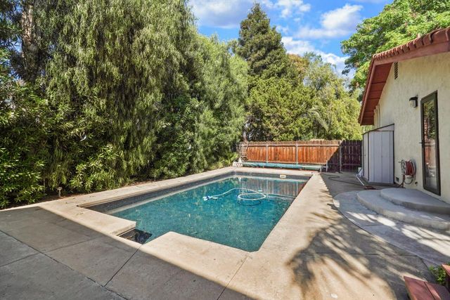 925 Constitution Way, Tracy, CA 95376