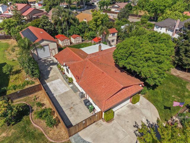 925 Constitution Way, Tracy, CA 95376