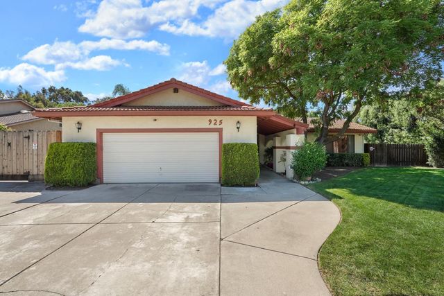 925 Constitution Way, Tracy, CA 95376