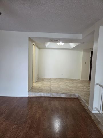 3750 Inverrary Drive 2f, Lauderhill, FL 33319