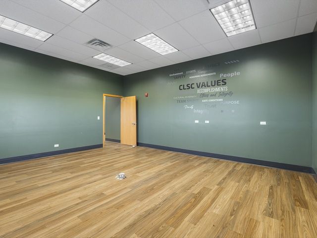 11635 Wange Road, Capron, IL 61012