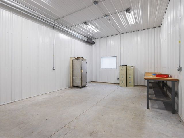 11635 Wange Road, Capron, IL 61012