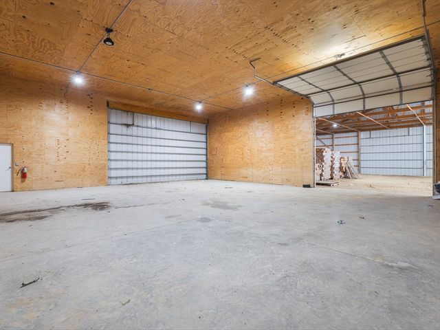 11635 Wange Road, Capron, IL 61012