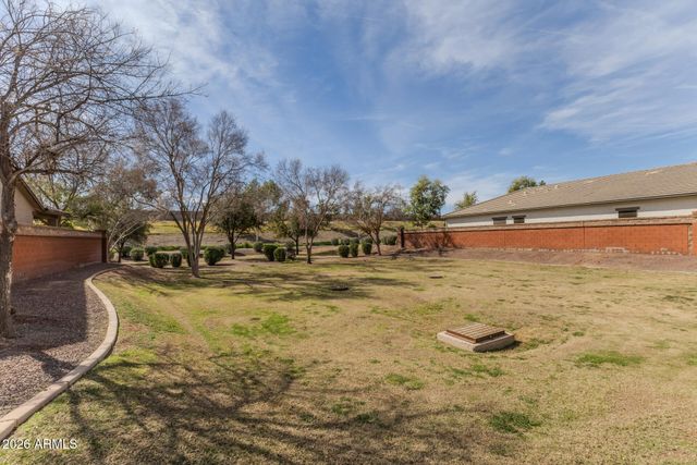4109 E DEVON Drive, Gilbert, AZ 85296