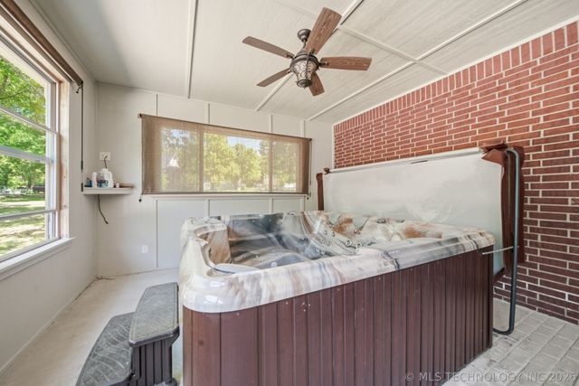 24612 S Wells Ranch Road, Claremore, OK 74019