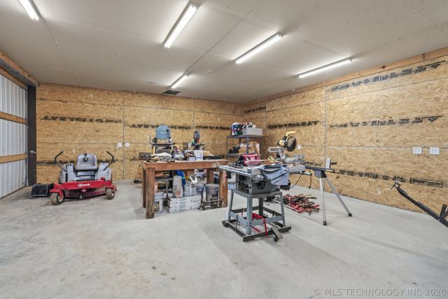 24612 S Wells Ranch Road, Claremore, OK 74019