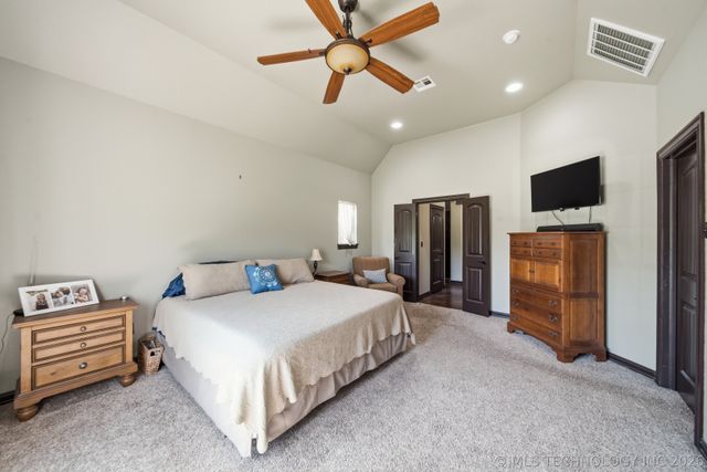 24612 S Wells Ranch Road, Claremore, OK 74019
