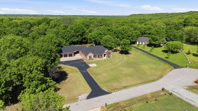 24612 S Wells Ranch Road, Claremore, OK 74019