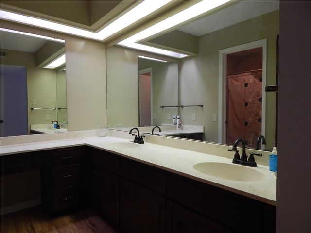5432 Stonegate Way 16, Corpus Christi, TX 78411