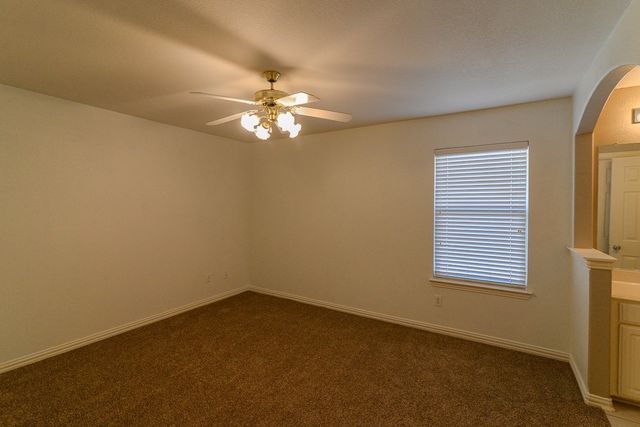 9605 Pinehurst Drive, Rowlett, TX 75089