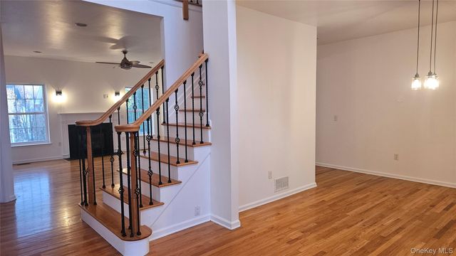 2719 Colonial Drive, New Windsor, NY 12553