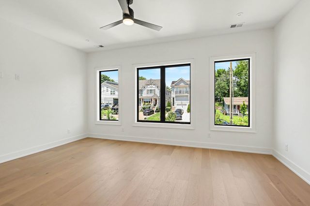 535A Moore Ave, Nashville, TN 37203