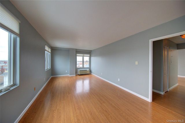 235 W Park Avenue 403, Long Beach, NY 11561