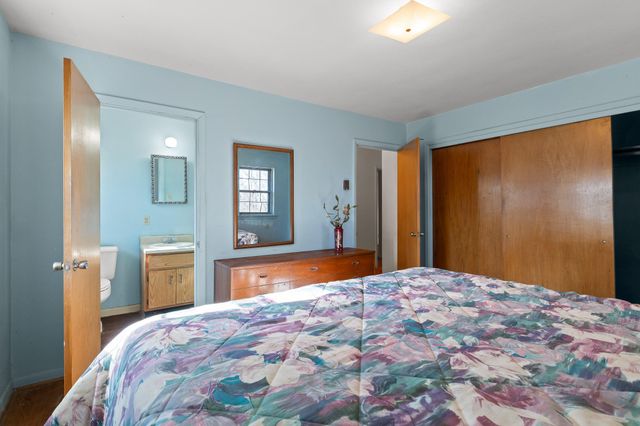 5904 Crestview Drive, Hixson, TN 37343