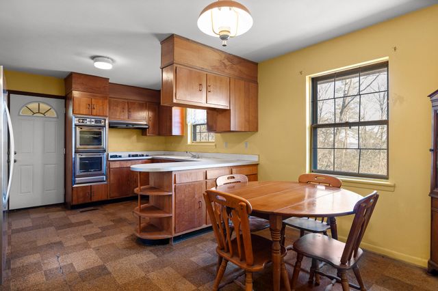 5904 Crestview Drive, Hixson, TN 37343