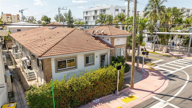 7640 Harding Ave, Miami Beach, FL 33141