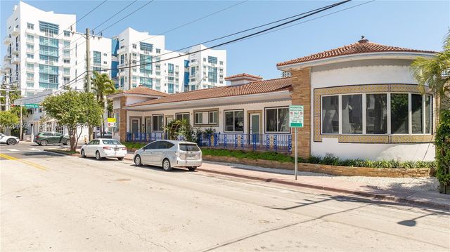 7640 Harding Ave, Miami Beach, FL 33141