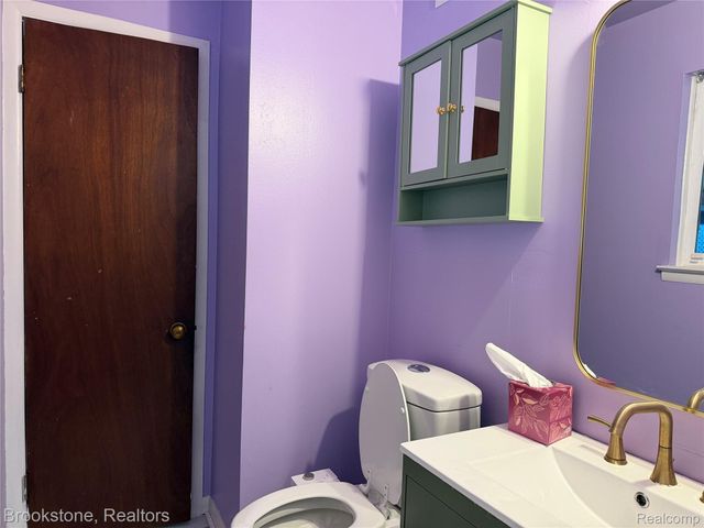 413 Forest Street, Westland, MI 48186