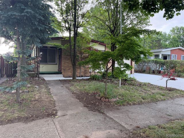 413 Forest Street, Westland, MI 48186