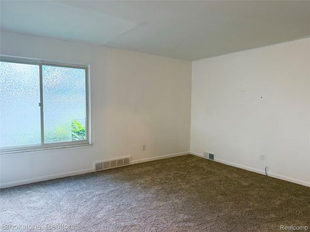 413 Forest Street, Westland, MI 48186