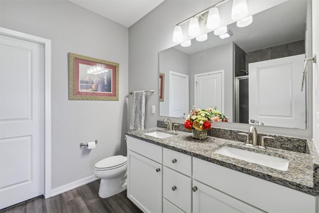 9369 Primo Lane, West Des Moines, IA 50266