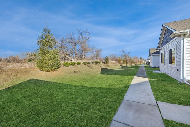 9369 Primo Lane, West Des Moines, IA 50266