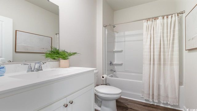 1225 Woodhouse Dr, Ash, NC 28420