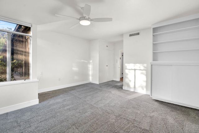 3865 N Wilson Avenue, Fresno, CA 93704