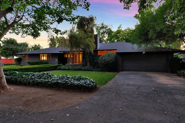 3865 N Wilson Avenue, Fresno, CA 93704