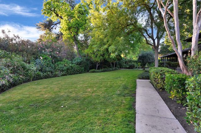 3865 N Wilson Avenue, Fresno, CA 93704
