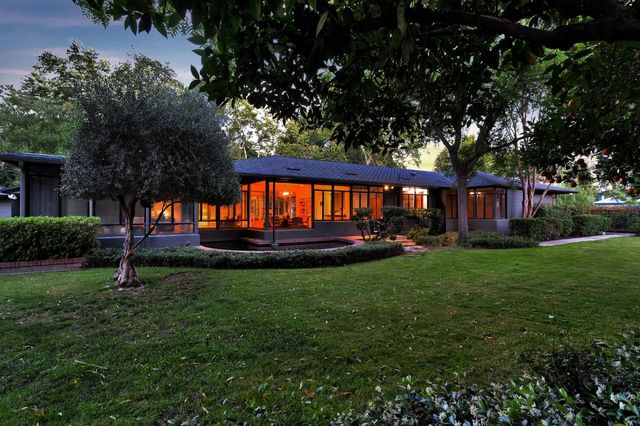 3865 N Wilson Avenue, Fresno, CA 93704