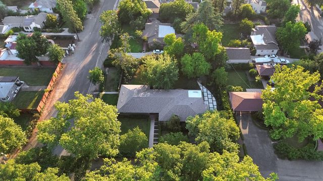 3865 N Wilson Avenue, Fresno, CA 93704