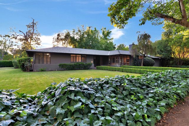 3865 N Wilson Avenue, Fresno, CA 93704