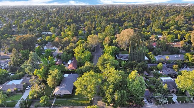 3865 N Wilson Avenue, Fresno, CA 93704