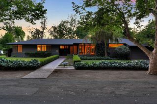 3865 N Wilson Avenue, Fresno, CA 93704