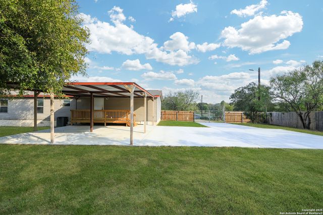 22411 Savannah Hts, Von Ormy, TX 78073