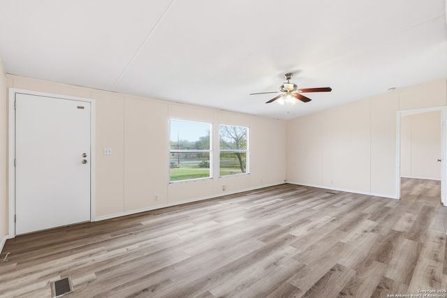 22411 Savannah Hts, Von Ormy, TX 78073