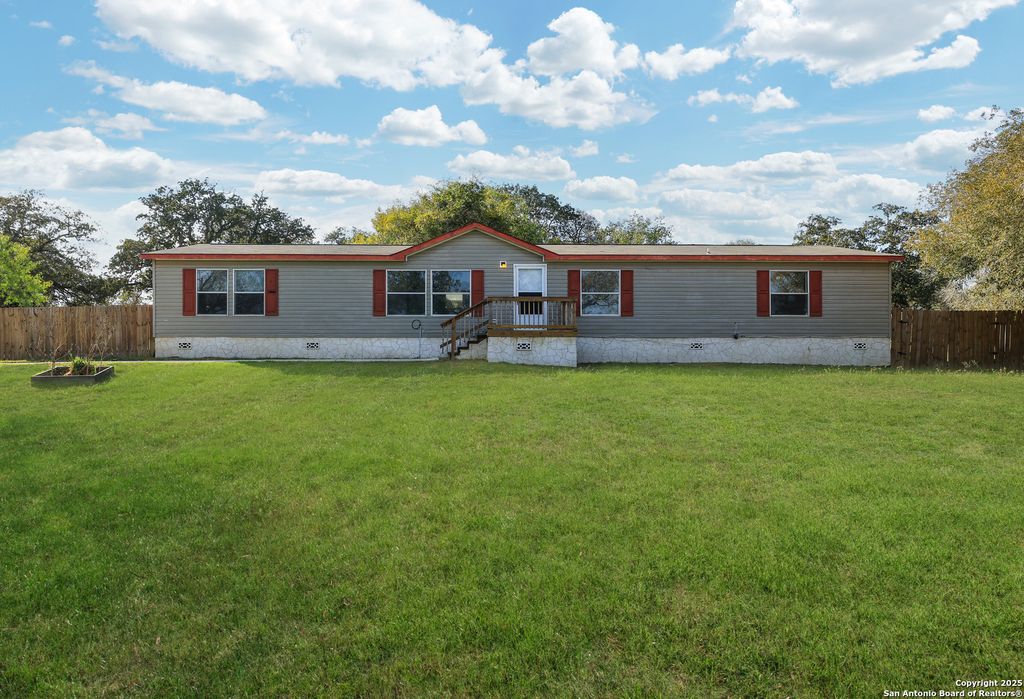 22411 Savannah Hts, Von Ormy, TX 78073