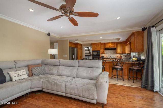 917 Cayo Grande Court, Newbury Park, CA 91320
