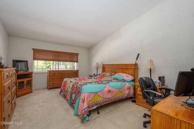 917 Cayo Grande Court, Newbury Park, CA 91320