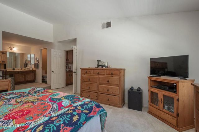 917 Cayo Grande Court, Newbury Park, CA 91320