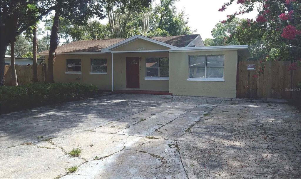1235 MORGAN DRIVE, Lakeland, FL 33801