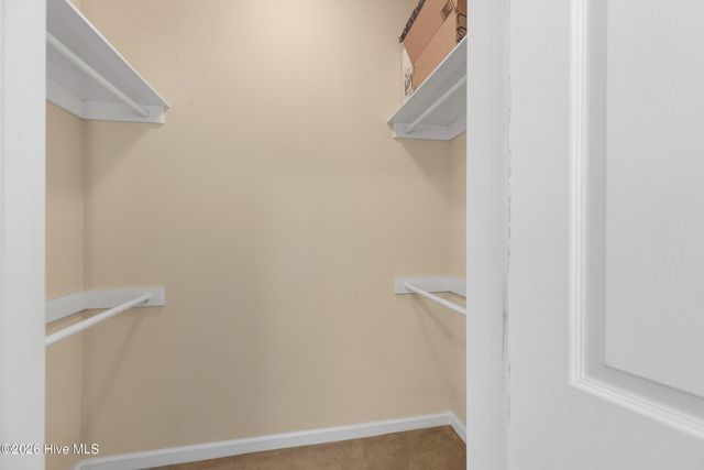 124 Walnut Street Apt 607, Wilmington, NC 28401