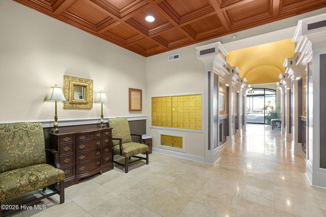 124 Walnut Street Apt 607, Wilmington, NC 28401