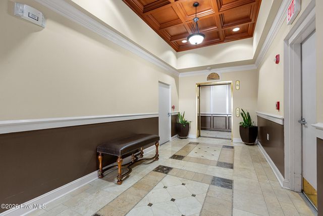 124 Walnut Street Apt 607, Wilmington, NC 28401