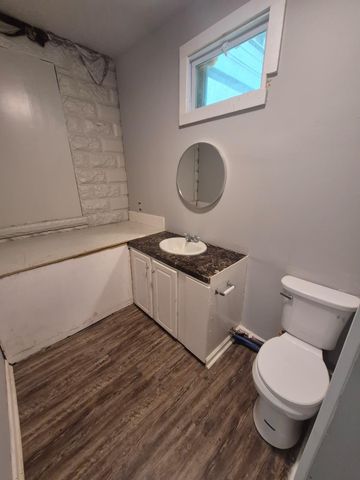 122 W 32nd Street W, Covington, KY 41015