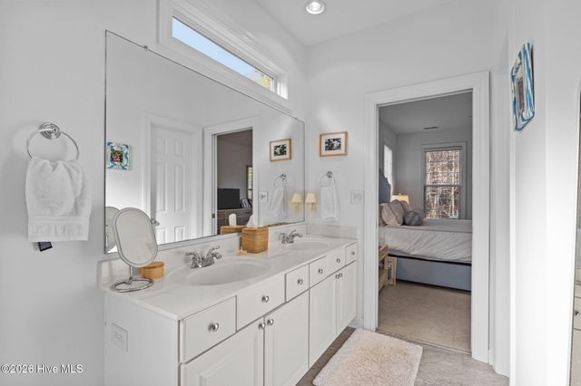 514 B Village Green Drive, Morehead City, NC 28557