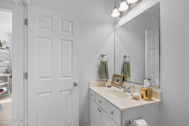 514 B Village Green Drive, Morehead City, NC 28557