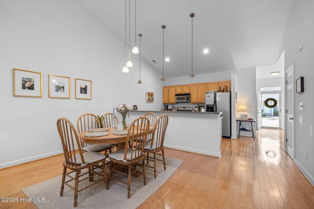 514 B Village Green Drive, Morehead City, NC 28557